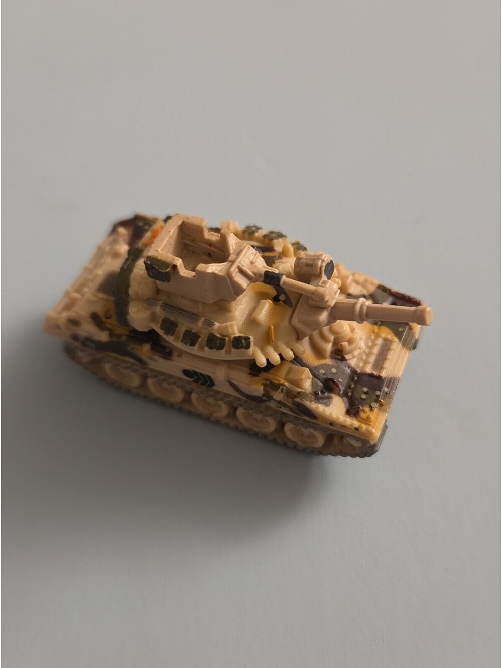 Vintage Micro Machines Military Desert Camo M551 Sheridan Tank Galoob Toy